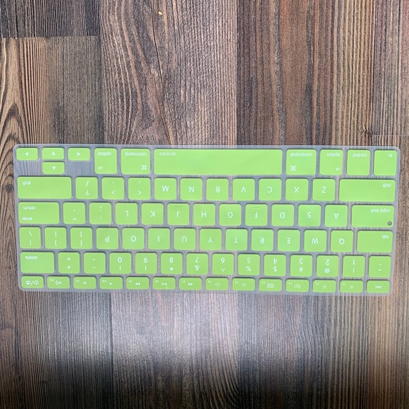 MacBook Cover and keyboard cover - Picture 4 of 4